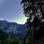 Skalca Počitniška hiša Kamniska Bistrica